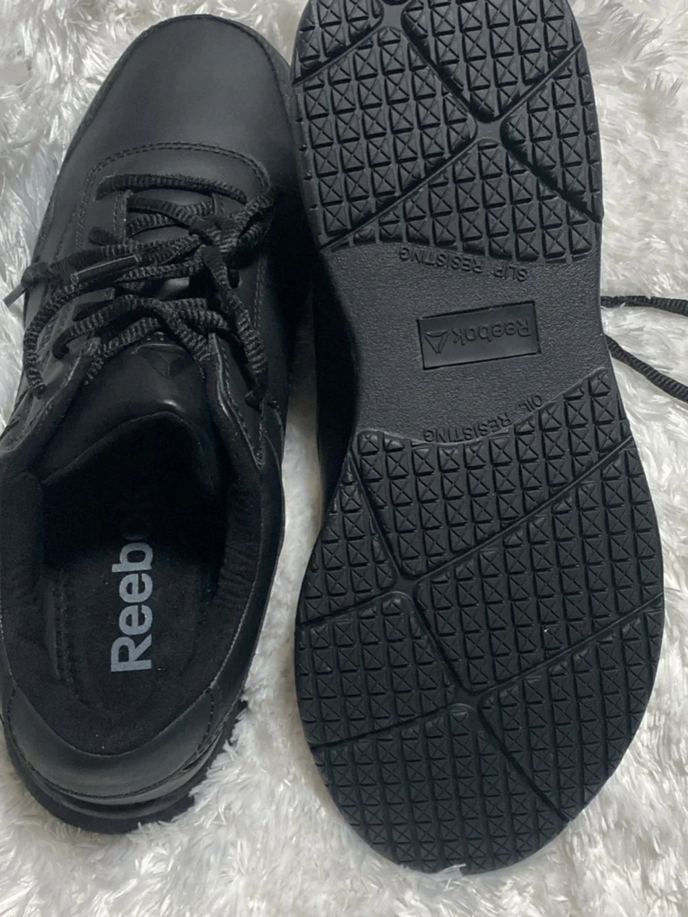 Reebok Men's All-Black Athletic Sneakers unisex oil/slip resisting